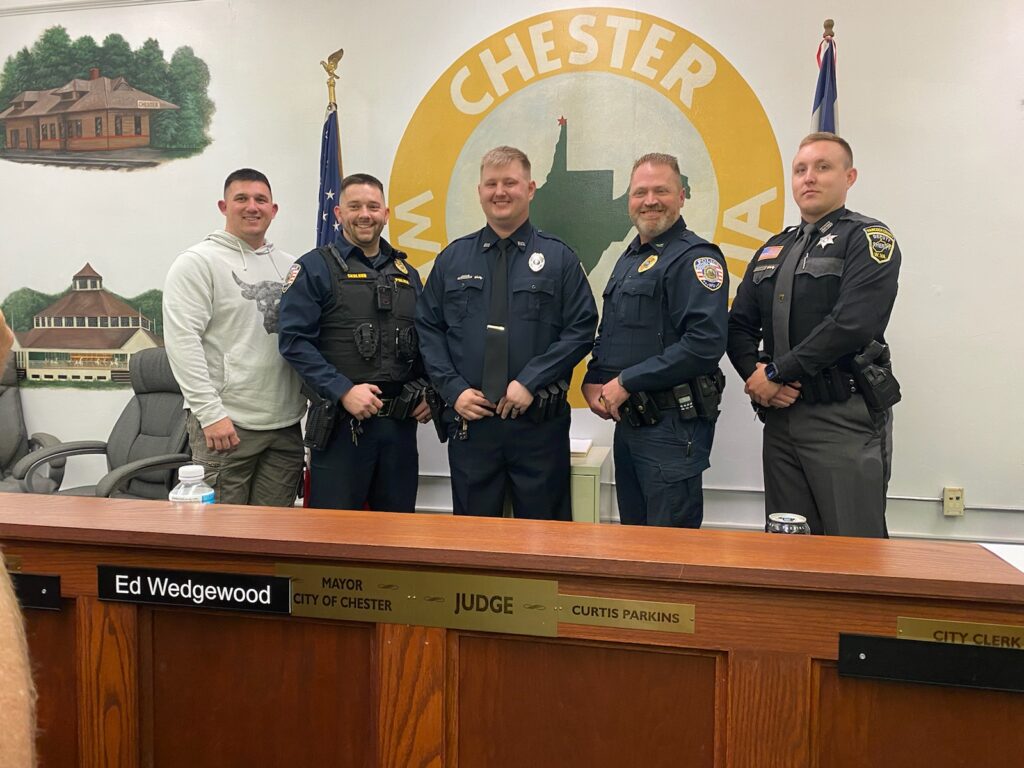 CHESTER SWEARS IN NEW PATROLMAN - Hometown News
